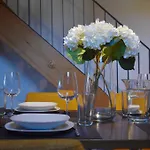 Апартаменты The Building 6 Loft